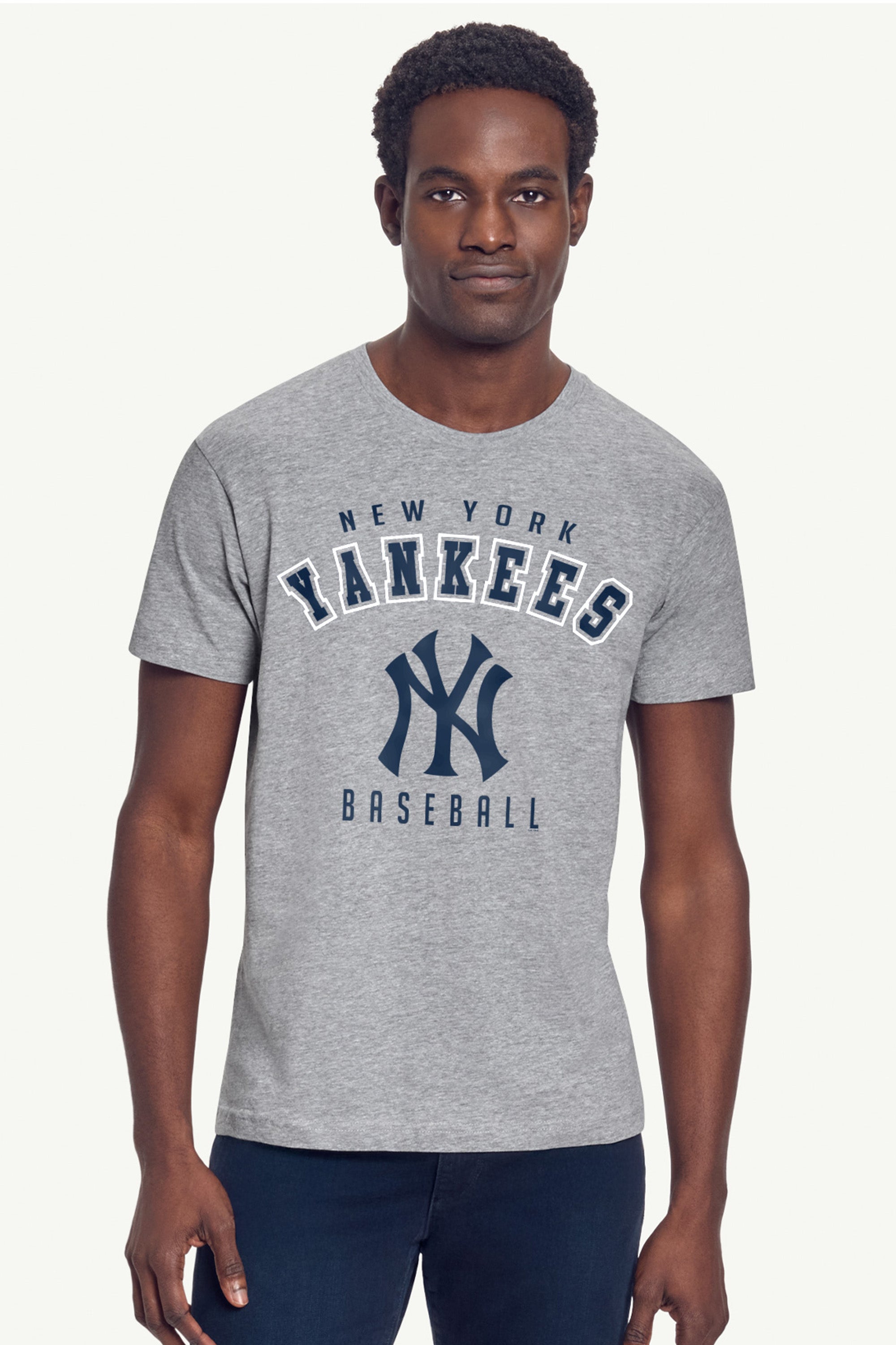 MENS NEW YORK YANKEES GRAPHIC T SHIRT View 2 | New York Yankees MENS NEW YORK YANKEES GRAPHIC T SHIRT View 2 | New York Yankees