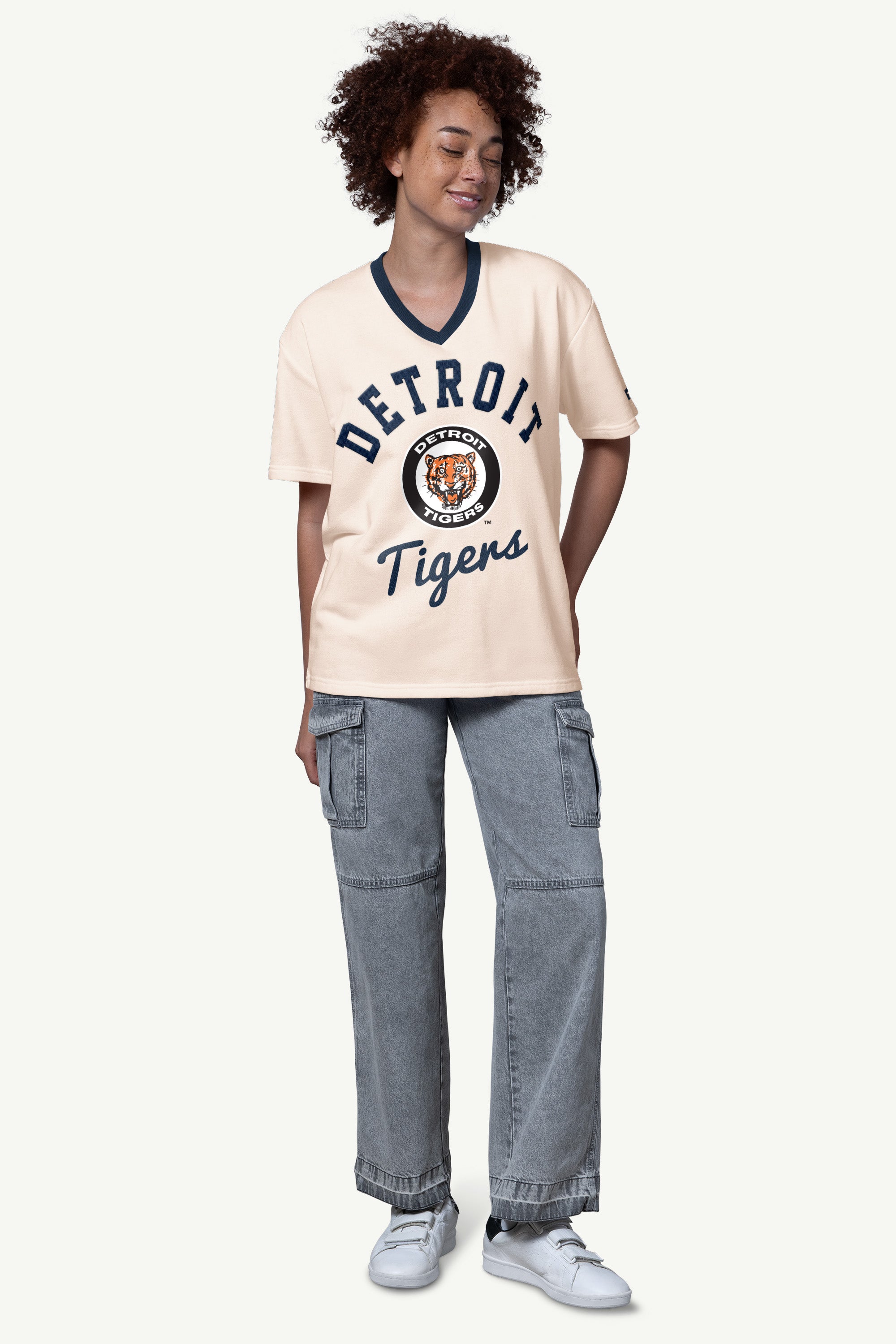 WOMENS DETROIT TIGERTS V-NECK SHORT SLEEVE T SHIRT View 3 WOMENS DETROIT TIGERTS V-NECK SHORT SLEEVE T SHIRT View 3