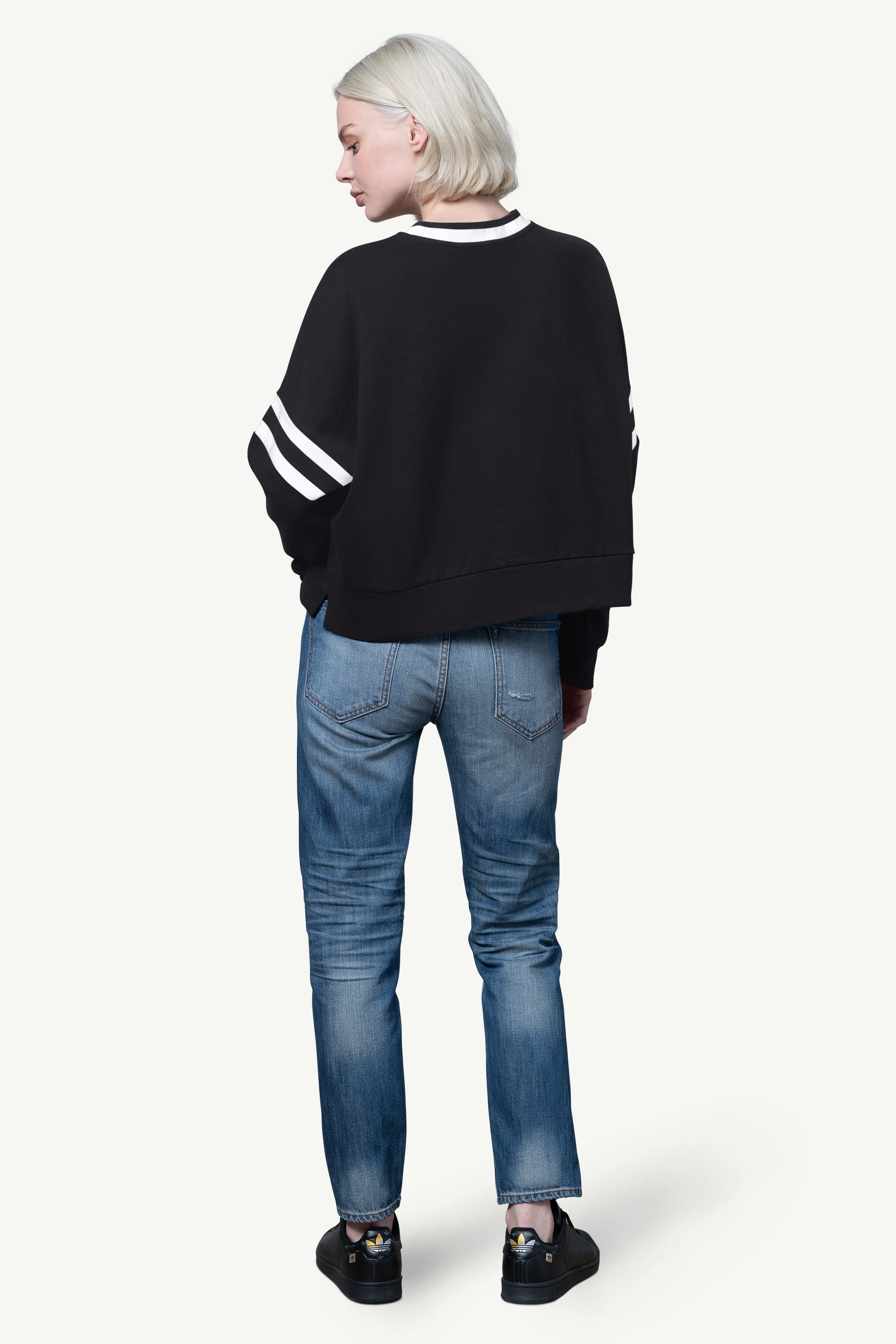 WOMENS NEW YORK YANKEES RALLY SWEATSHIRT View 3 | MLB WOMENS NEW YORK YANKEES RALLY SWEATSHIRT View 3 | MLB