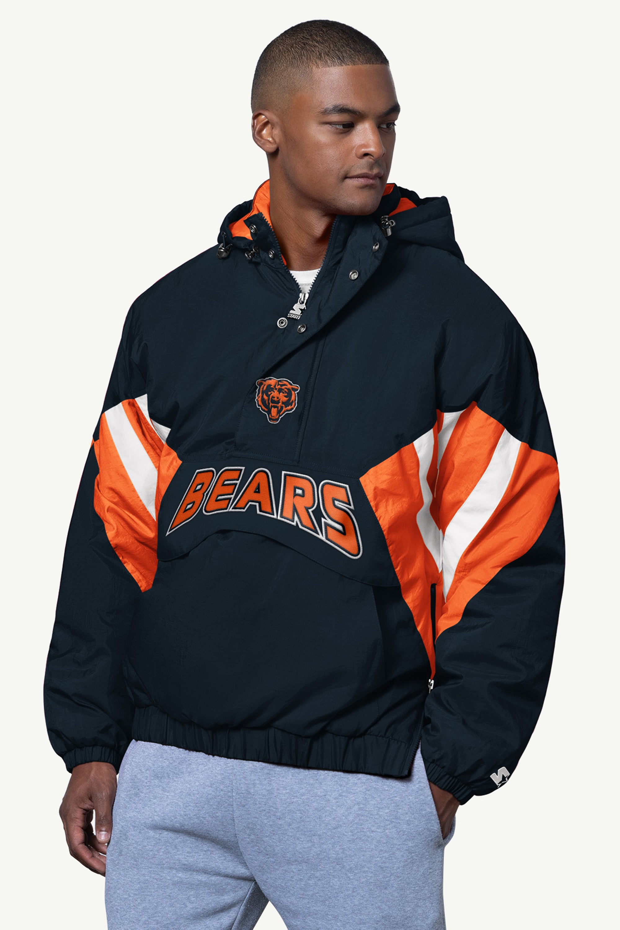 MENS CHICAGO BEARS LINE UP BREAKAWAY CRINKLE POPOVER View 1 | NFL MENS CHICAGO BEARS LINE UP BREAKAWAY CRINKLE POPOVER View 1 | NFL