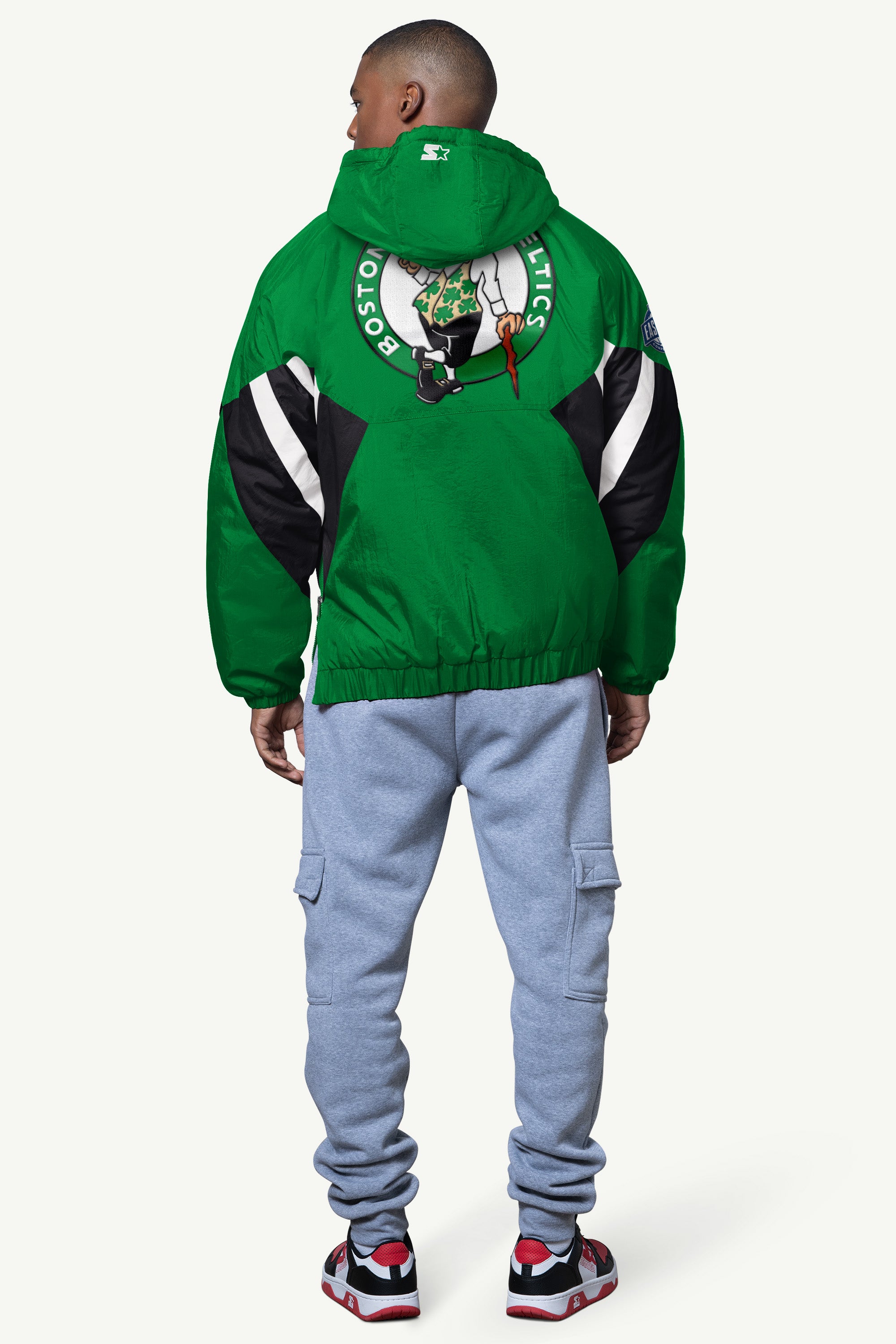 MENS BOSTON CELTICS LINE UP BREAKAWAY CRINKLE POPOVER View 3 | Boston Celtics MENS BOSTON CELTICS LINE UP BREAKAWAY CRINKLE POPOVER View 3 | Boston Celtics