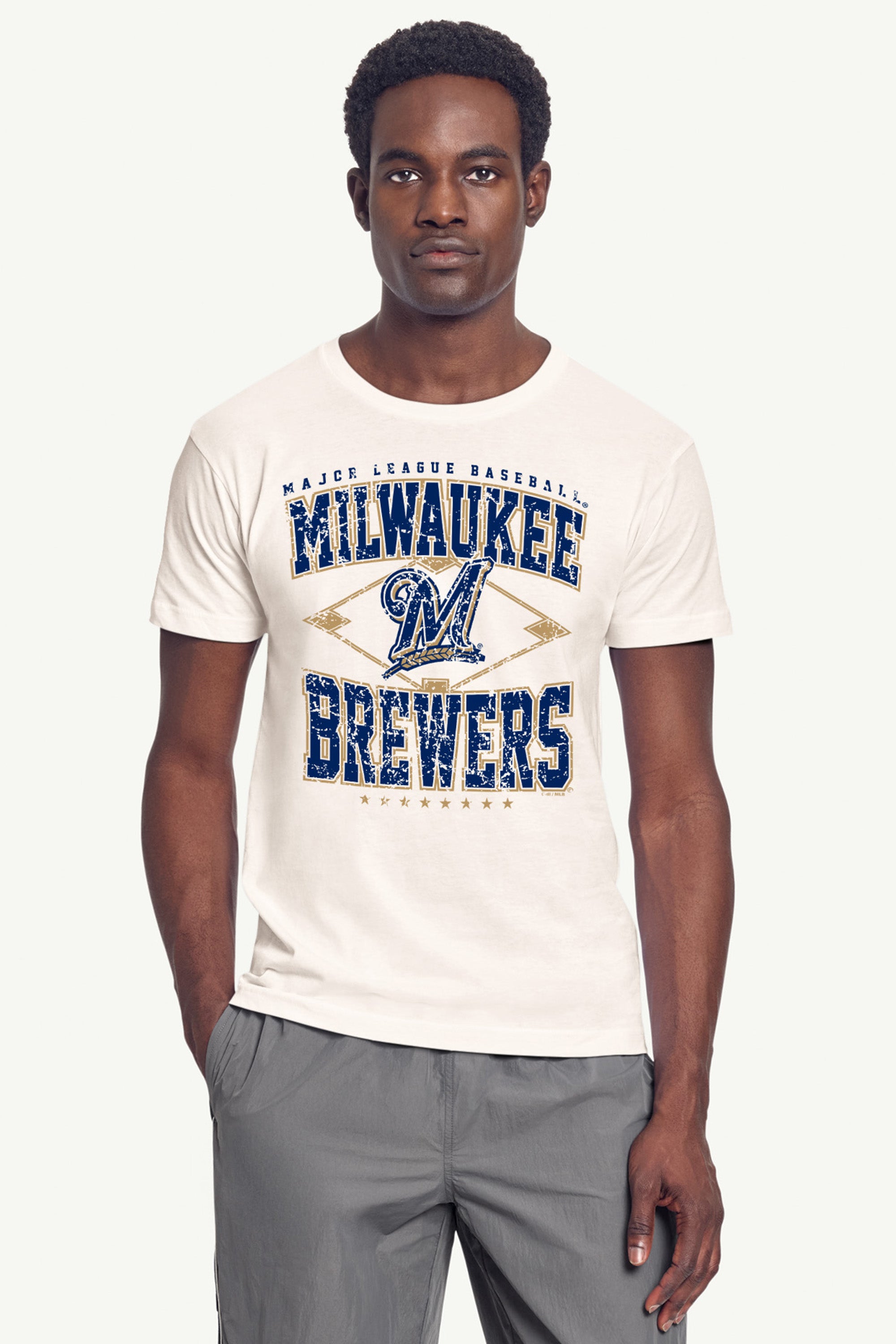 MENS MILWAUKEE BREWERS DISTRESSED COOPERSTOWN DIAMOND SHORT SLEEVE T SHIRT View 3 MENS MILWAUKEE BREWERS DISTRESSED COOPERSTOWN DIAMOND SHORT SLEEVE T SHIRT View 3