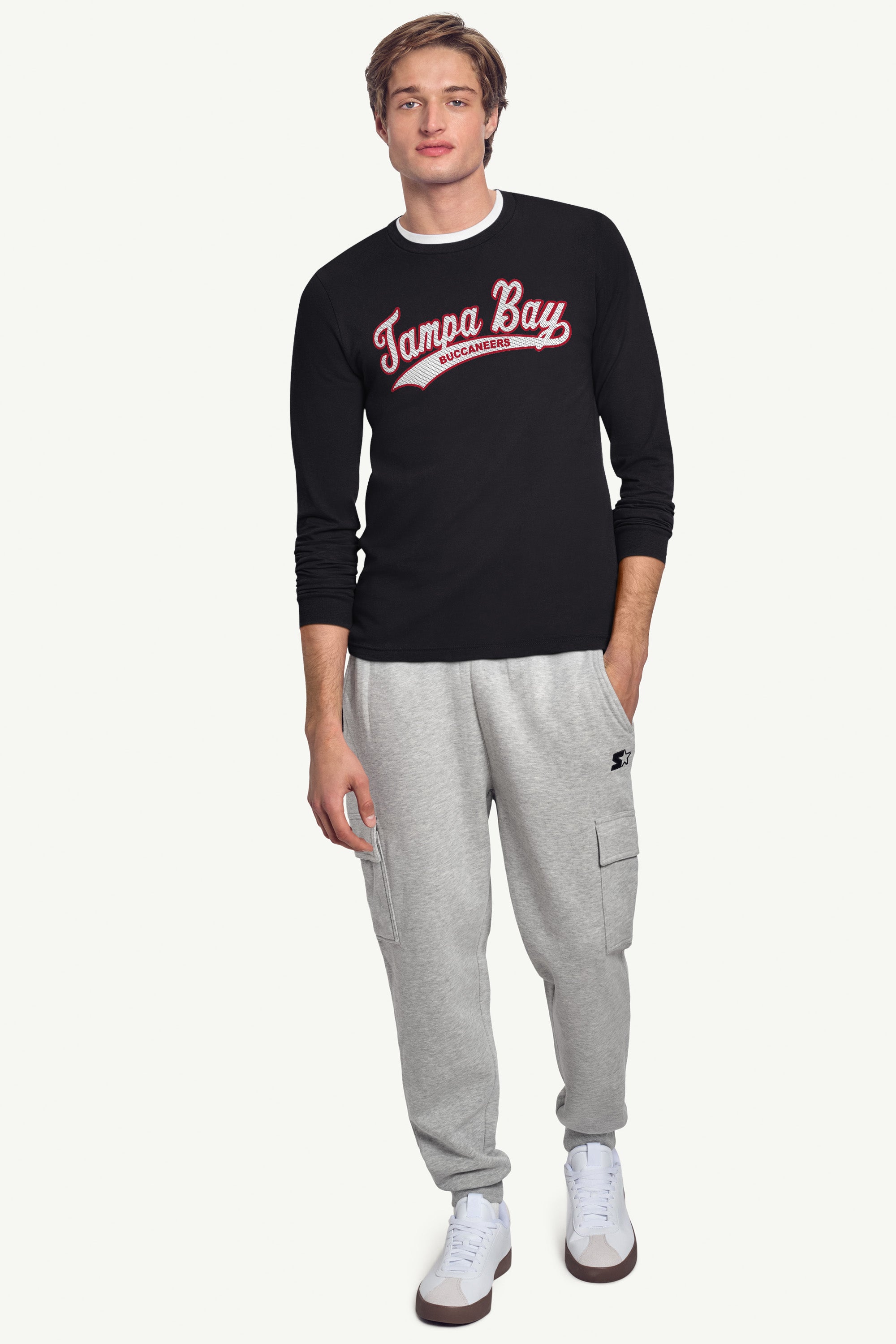 MENS TAMPA BAY BUCCANEERS TAILSWEEP LONG SLEEVE T SHIRT View 3 MENS TAMPA BAY BUCCANEERS TAILSWEEP LONG SLEEVE T SHIRT View 3
