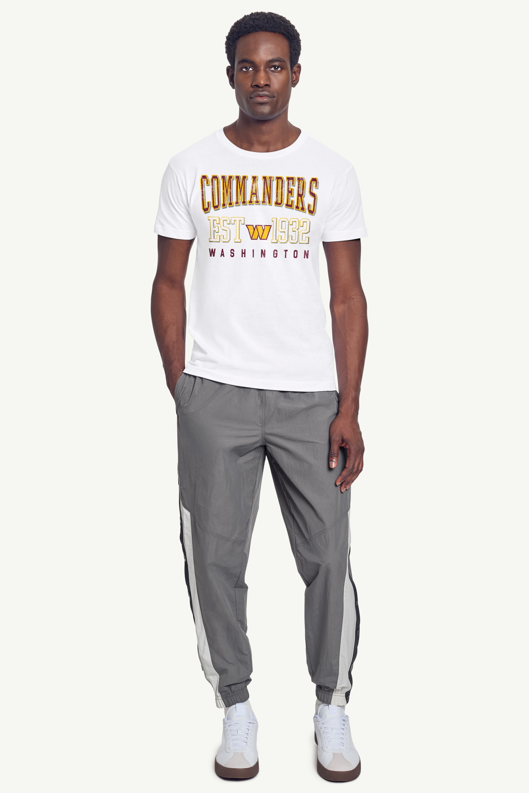 MENS WASHINGTON COMMANDERS RETRO T SHIRT View 3 | Washington Commanders MENS WASHINGTON COMMANDERS RETRO T SHIRT View 3 | Washington Commanders