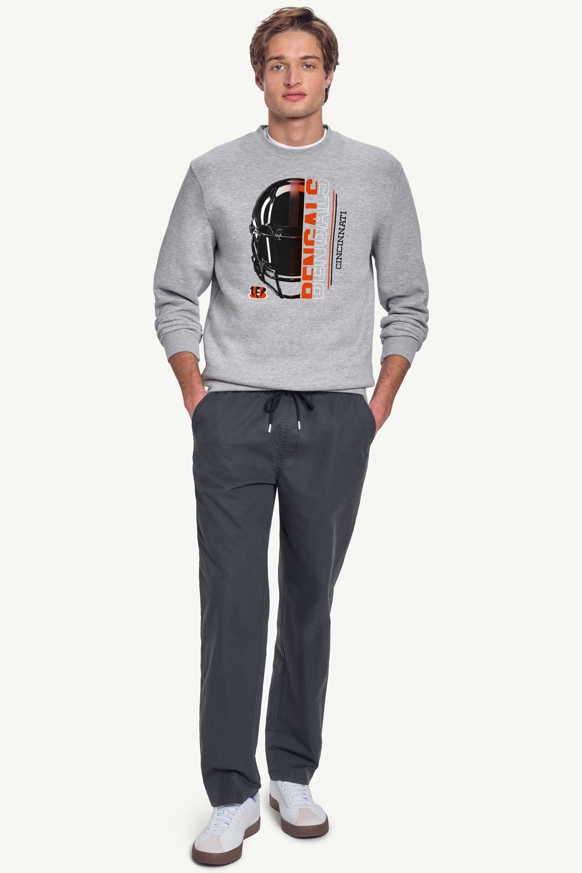 MENS CINCINNATI BENGALS HALF HELMET SWEATSHIRT View 2 | NFL MENS CINCINNATI BENGALS HALF HELMET SWEATSHIRT View 2 | NFL