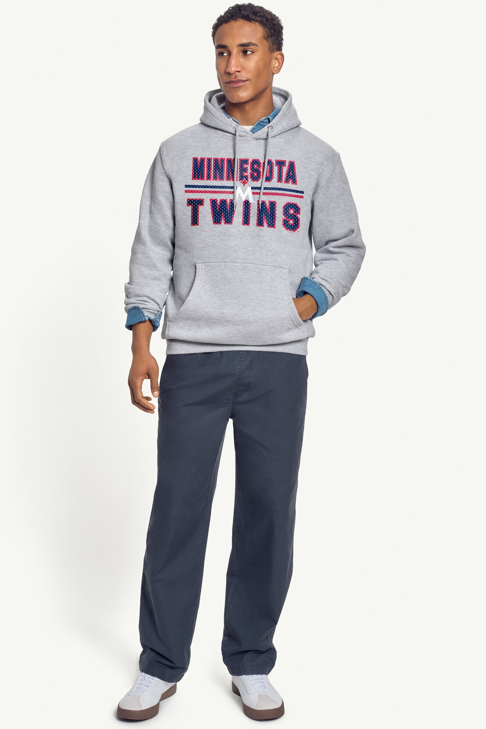 MENS MINNESOTA TWINS MESH LOOK HOODIE View 3 | Minnesota Twins MENS MINNESOTA TWINS MESH LOOK HOODIE View 3 | Minnesota Twins