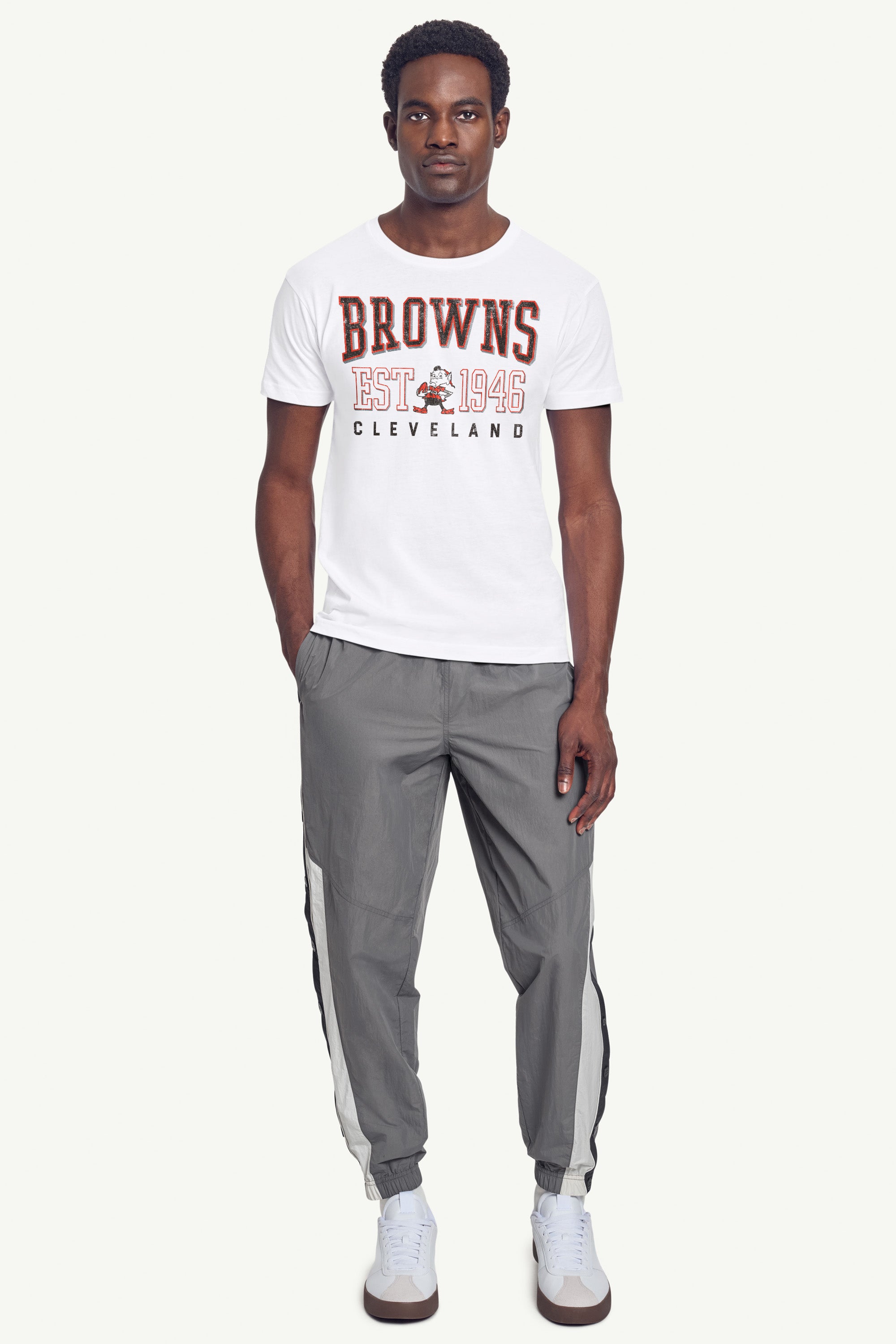MENS CLEVELAND BROWNS RETRO T SHIRT View 3 | Cleveland Browns MENS CLEVELAND BROWNS RETRO T SHIRT View 3 | Cleveland Browns