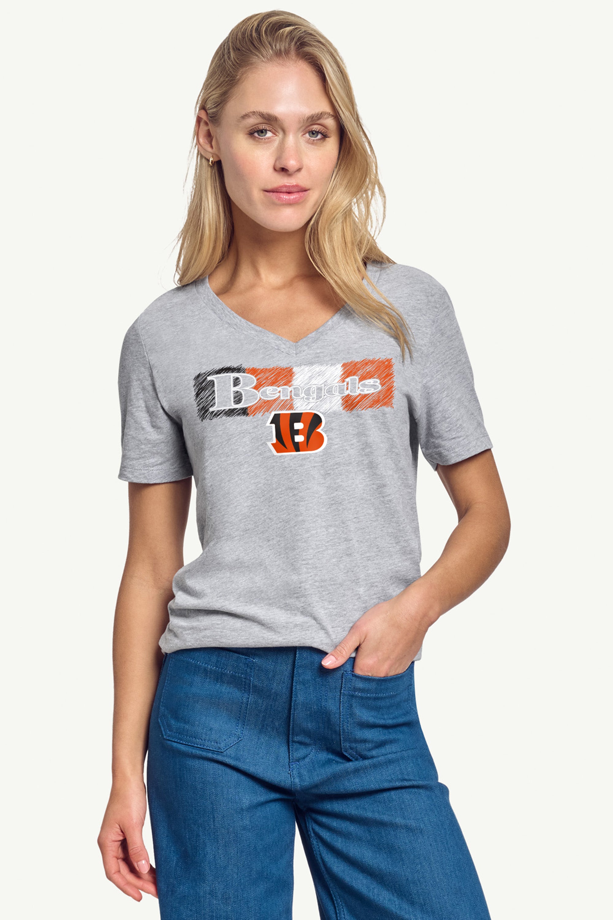 WOMENS CINCINATI BENGALS COLOR SHADDING V-NECK T SHIRT View 3 | NFL WOMENS CINCINATI BENGALS COLOR SHADDING V-NECK T SHIRT View 3 | NFL
