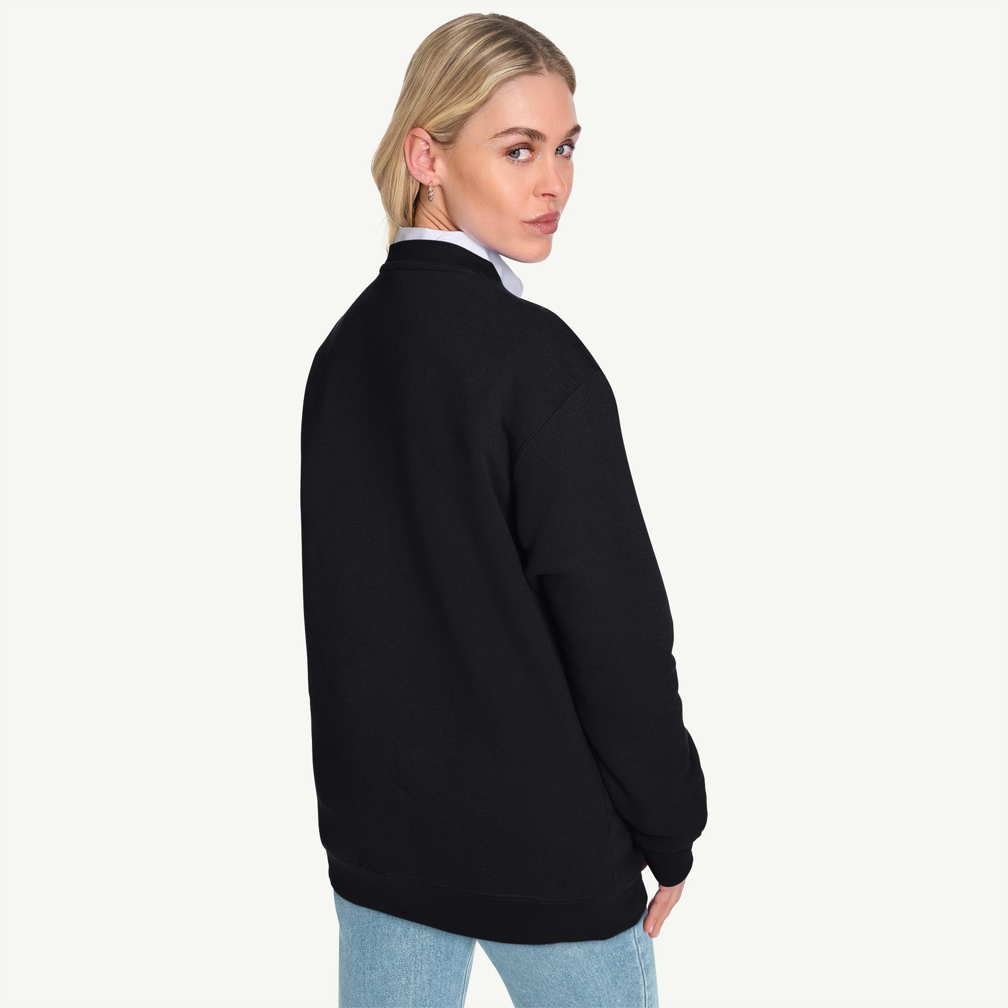 WOMENS NEW YORK KNICKS PENNANT SWEATSHIRT View 3 WOMENS NEW YORK KNICKS PENNANT SWEATSHIRT View 3