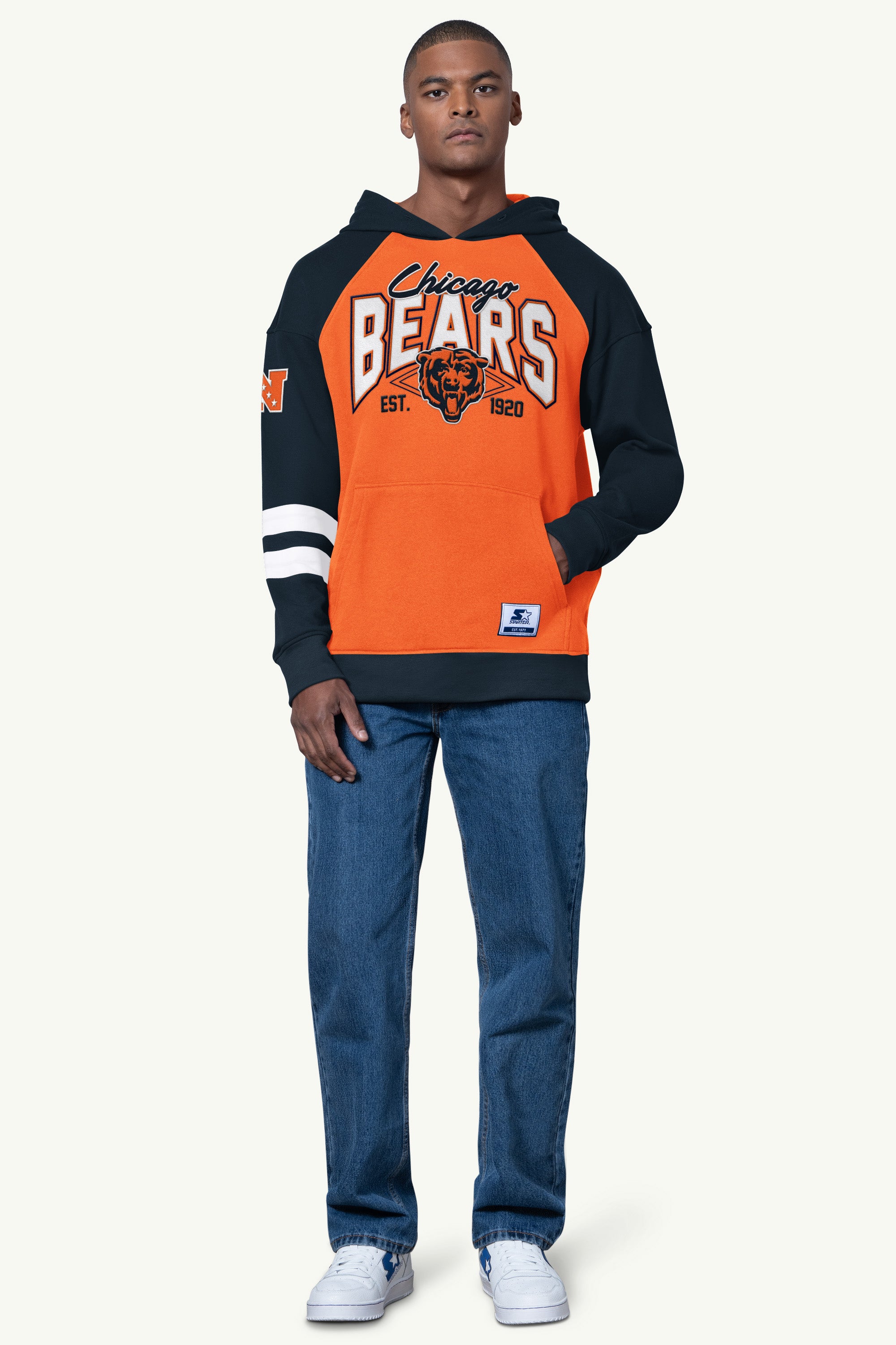 MENS CHICAGO BEARS INTERCEPTION COLORBLOCK HOODIE View 2 | STARTER CLASSICS