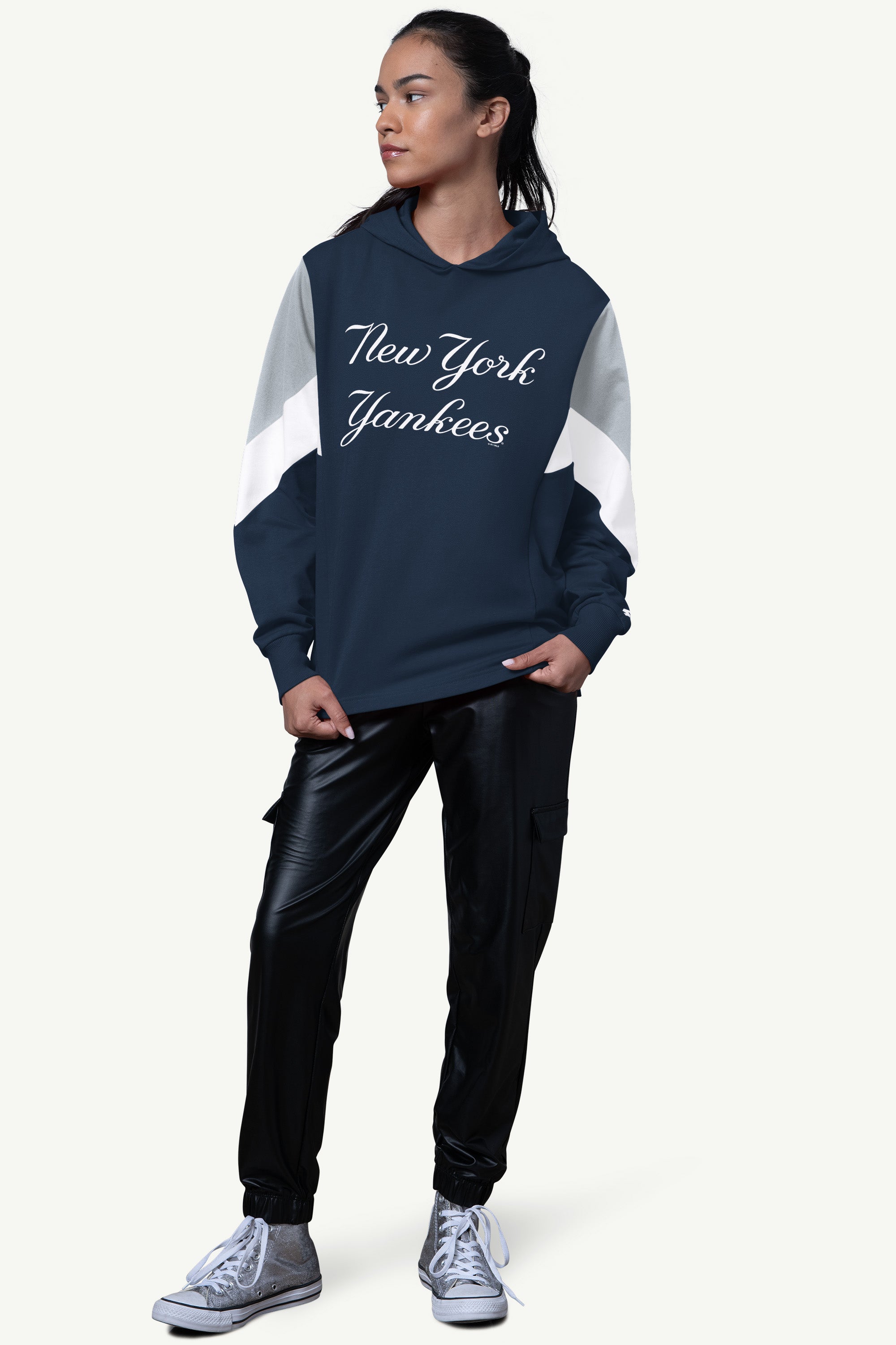 WOMENS NEW YORK YANKEES HOODIE View 3 | New York Yankees
