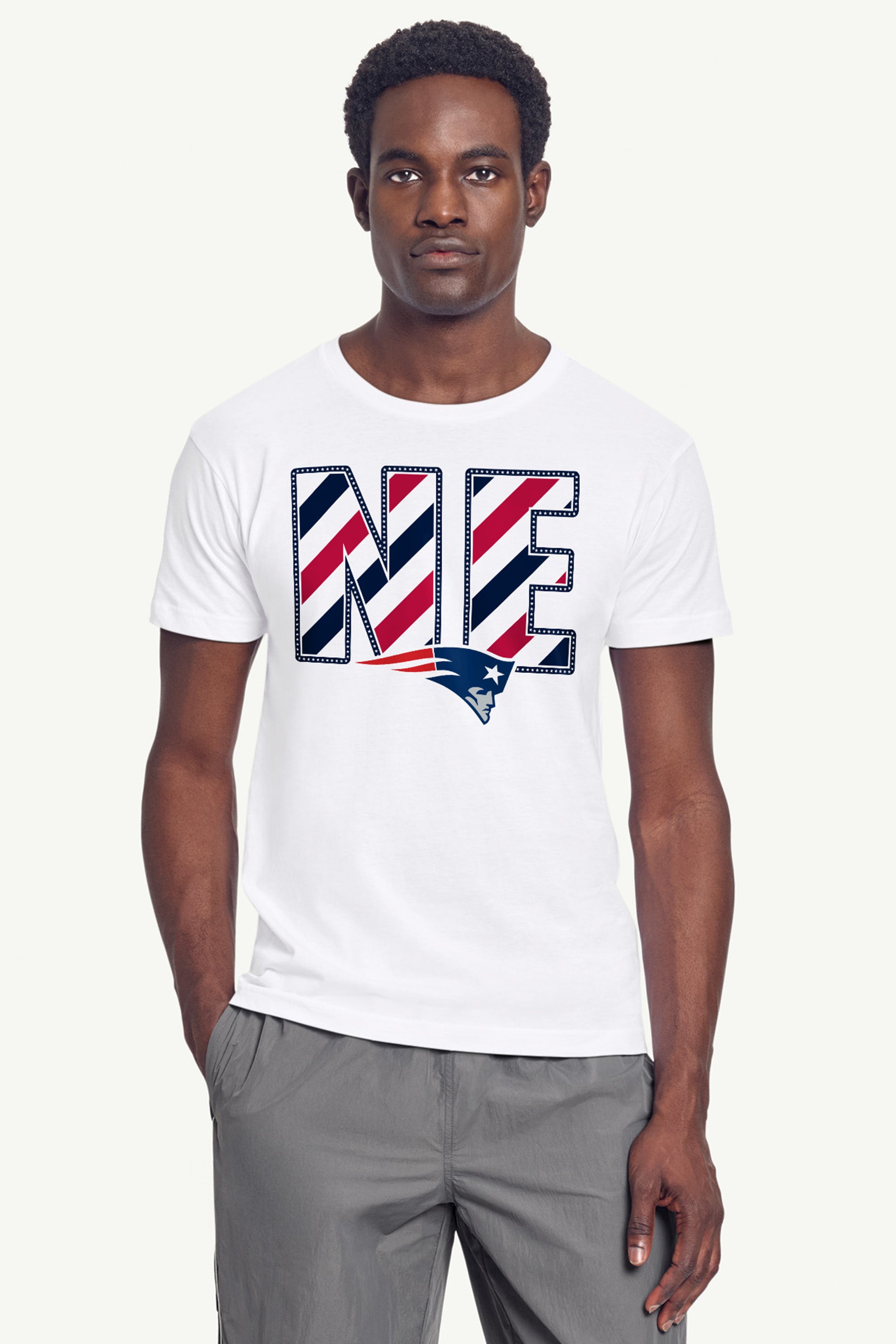 MENS NEW ENGLAND PATRIOTS STARS AND STRIPES T SHIRT View 4
