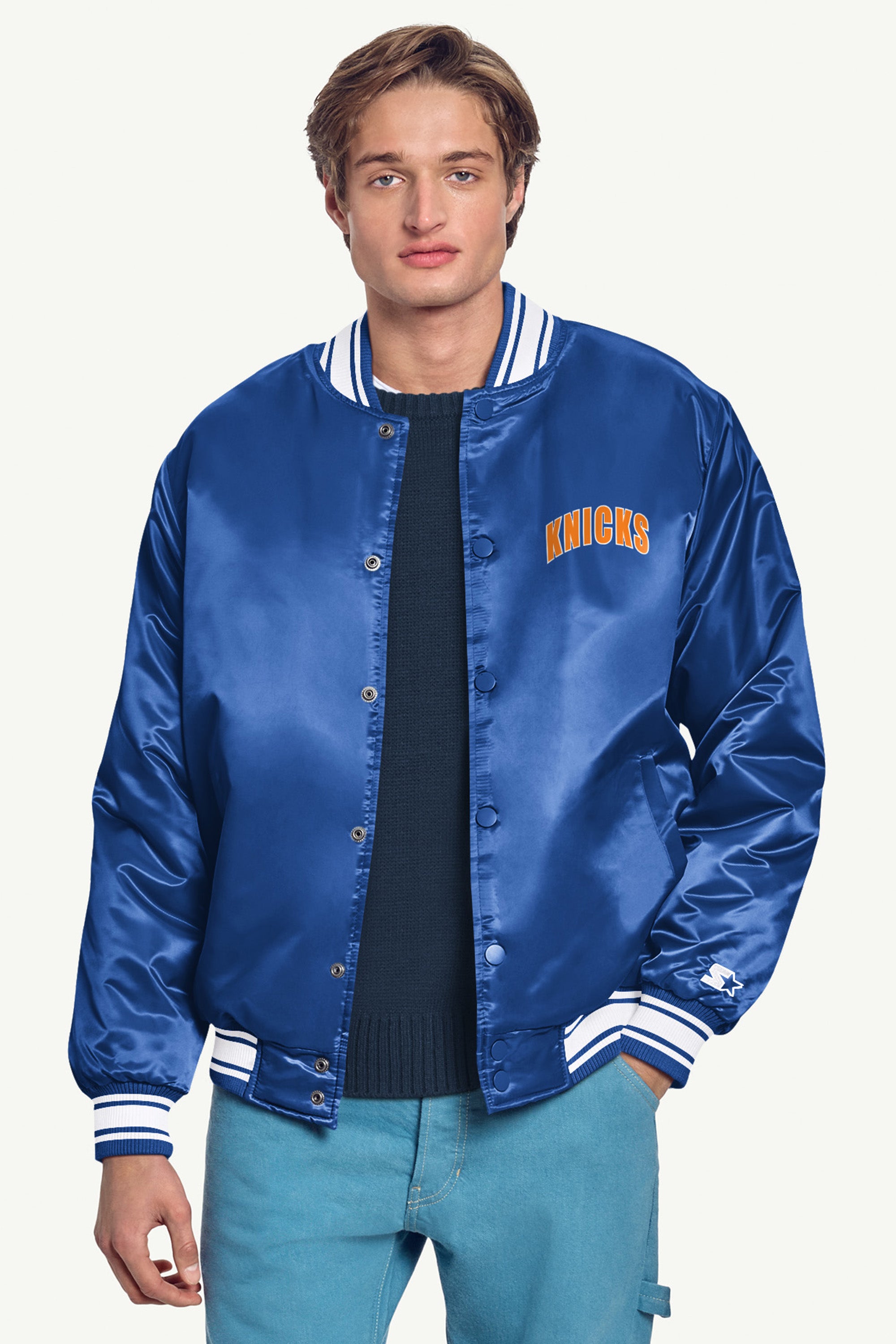 MENS NEW YORK KNICKS PRINTED GRAPHIC LOGO SATIN VARSITY JACKET View 3