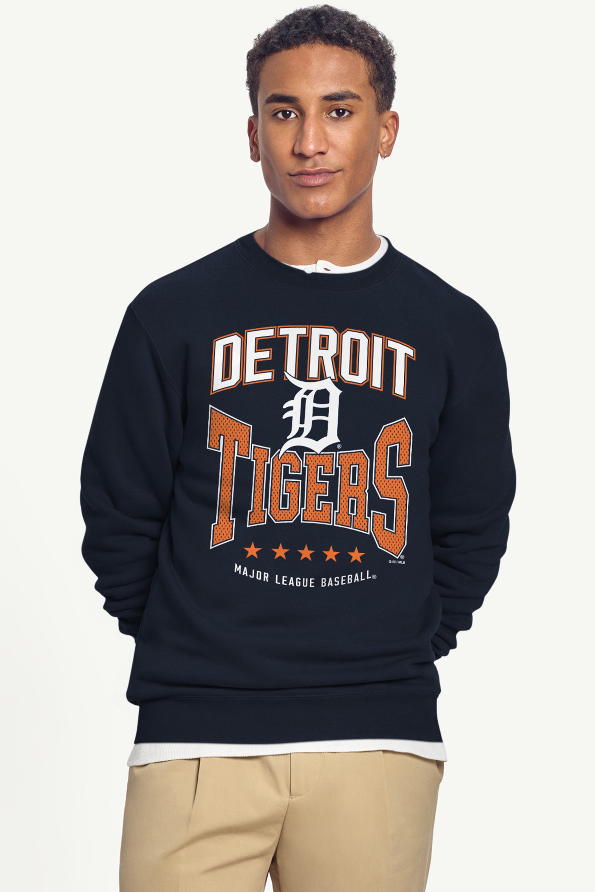 MENS DETROIT TIGERS CENTER SQUEEZE SWEATSHIRT View 3