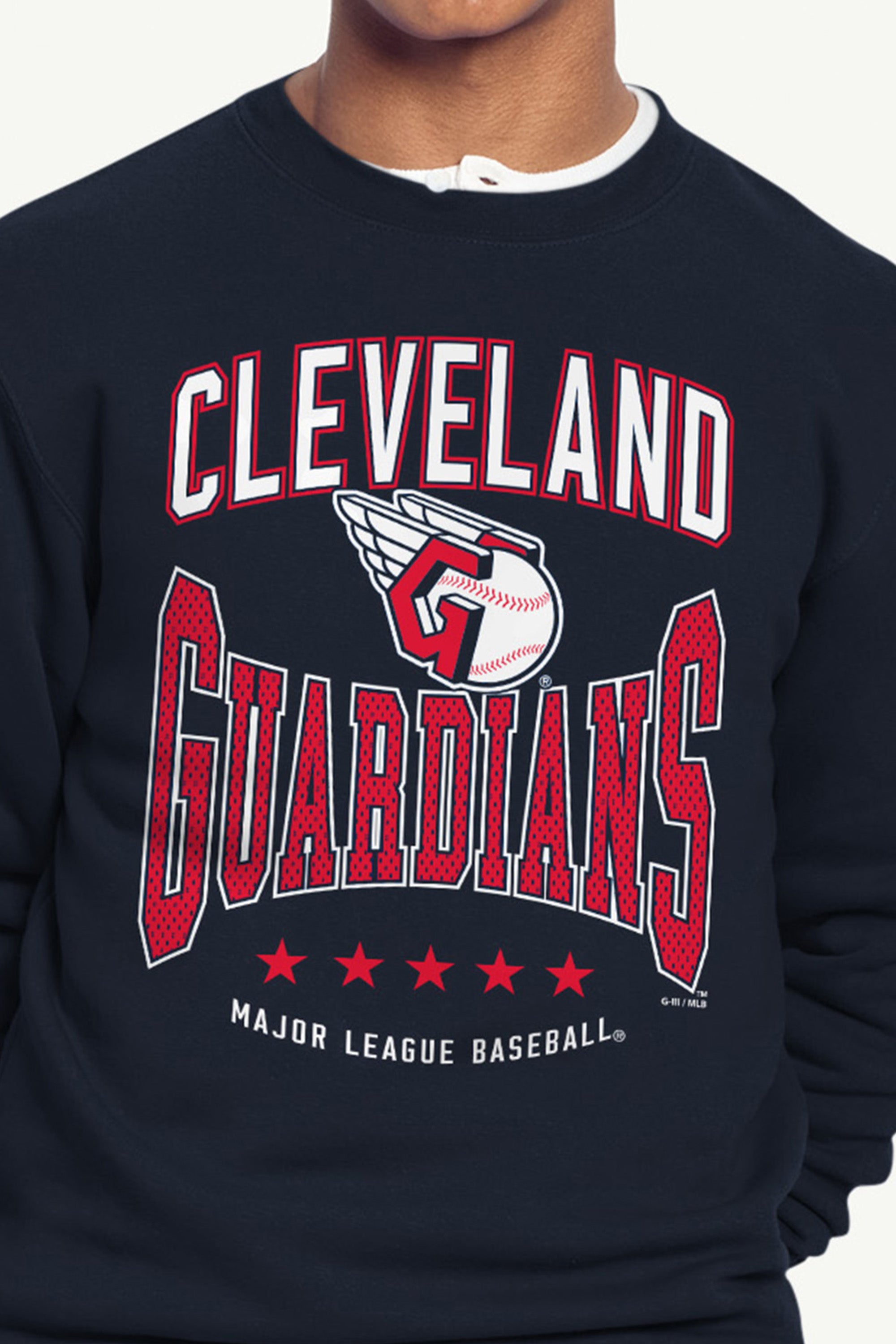 MENS CLEVELAND GUARDIANS CENTER SQUEEZE SWEATSHIRT View 4