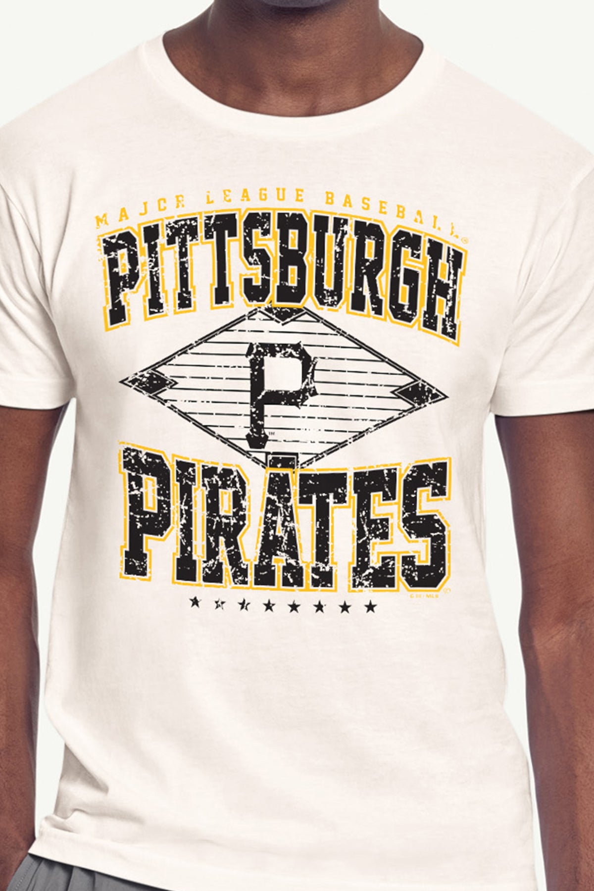 MENS PITTSBURGH PIRATES  DISTRESSED COOPERSTOWN DIAMOND SHORT SLEEVE T SHIRT View 2