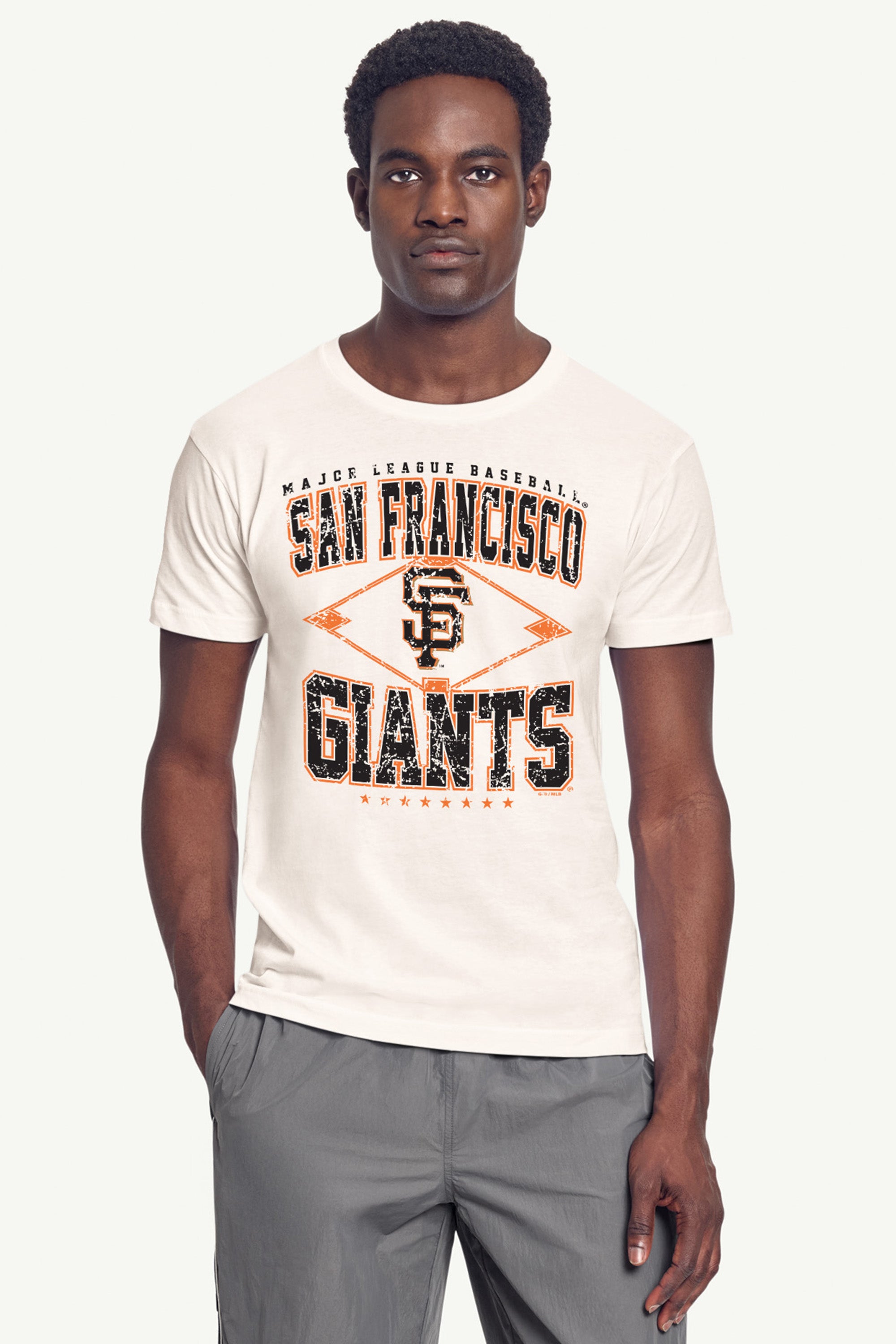 MENS SAN FRANCISCO GIANTS DISTRESSED COOPERSTOWN DIAMOND SHORT SLEEVE T SHIRT View 3 | Men's New Arrivals