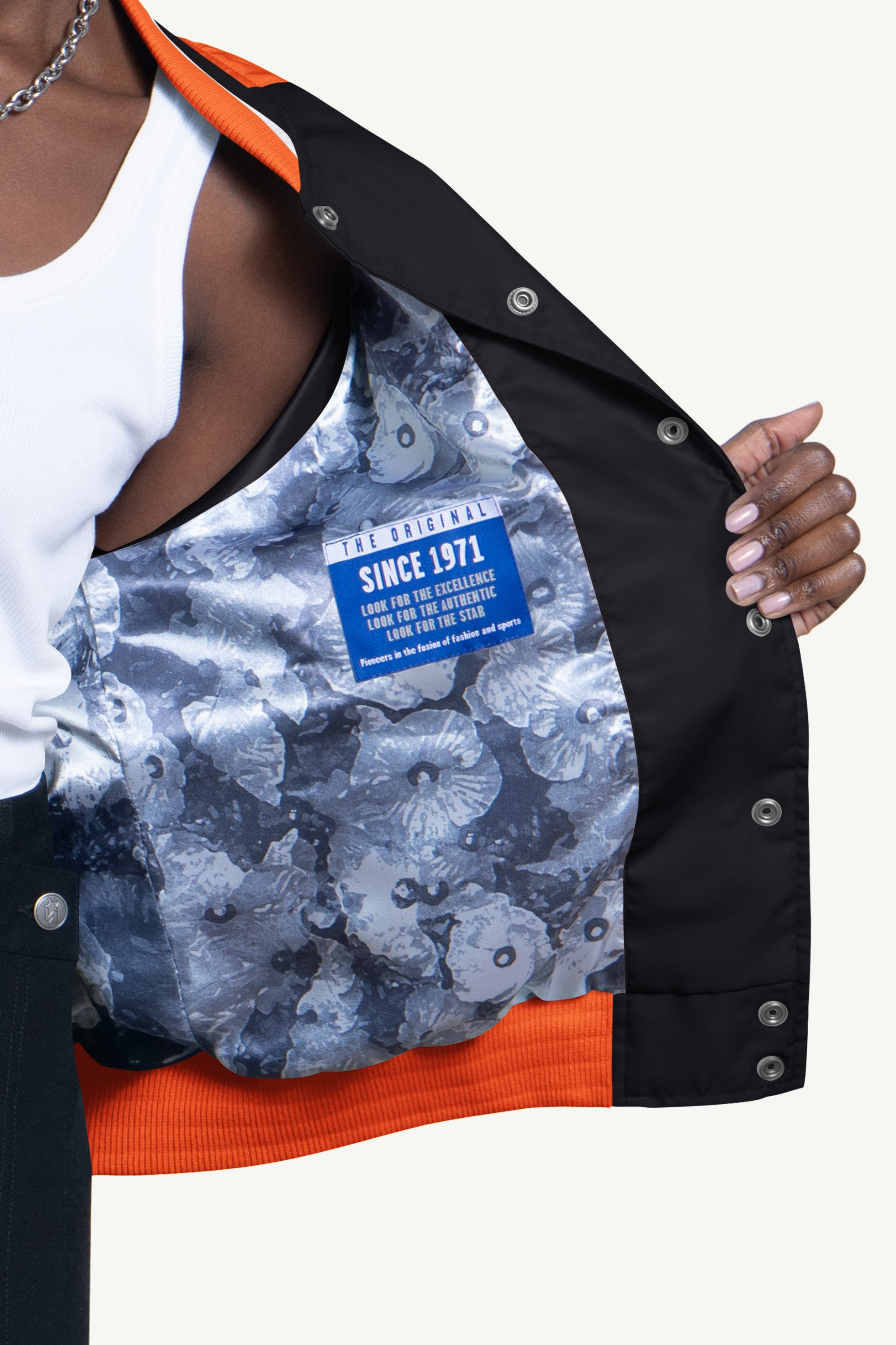 WOMENS SAN FRANCISCO GIANTS BLITZ VARSITY JACKET View 3 | MLB