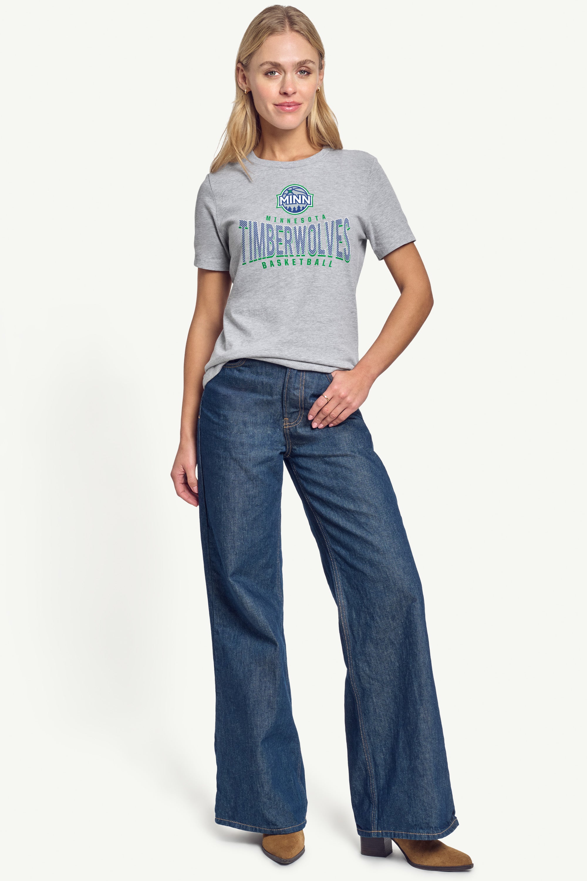 WOMENS MINNESOTA TIMBERWOLVES UNDER THE ARCH T SHIRT View 4 | Minnesota Timberwolves