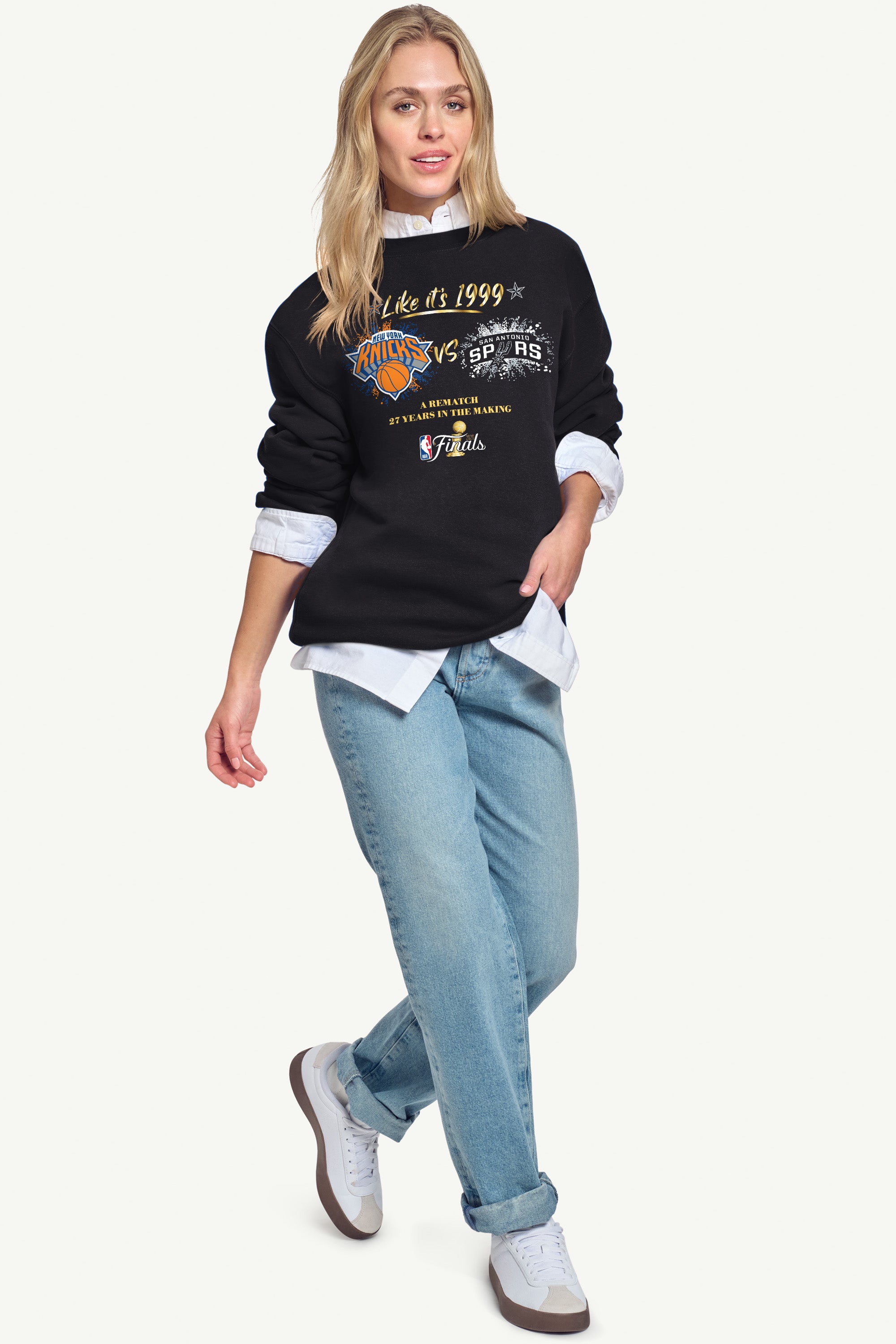 WOMENS NEW YORK KNICKS VS SAN ANTONIO SPURS 2026 NBA FINALS SWEATSHIRT View 4