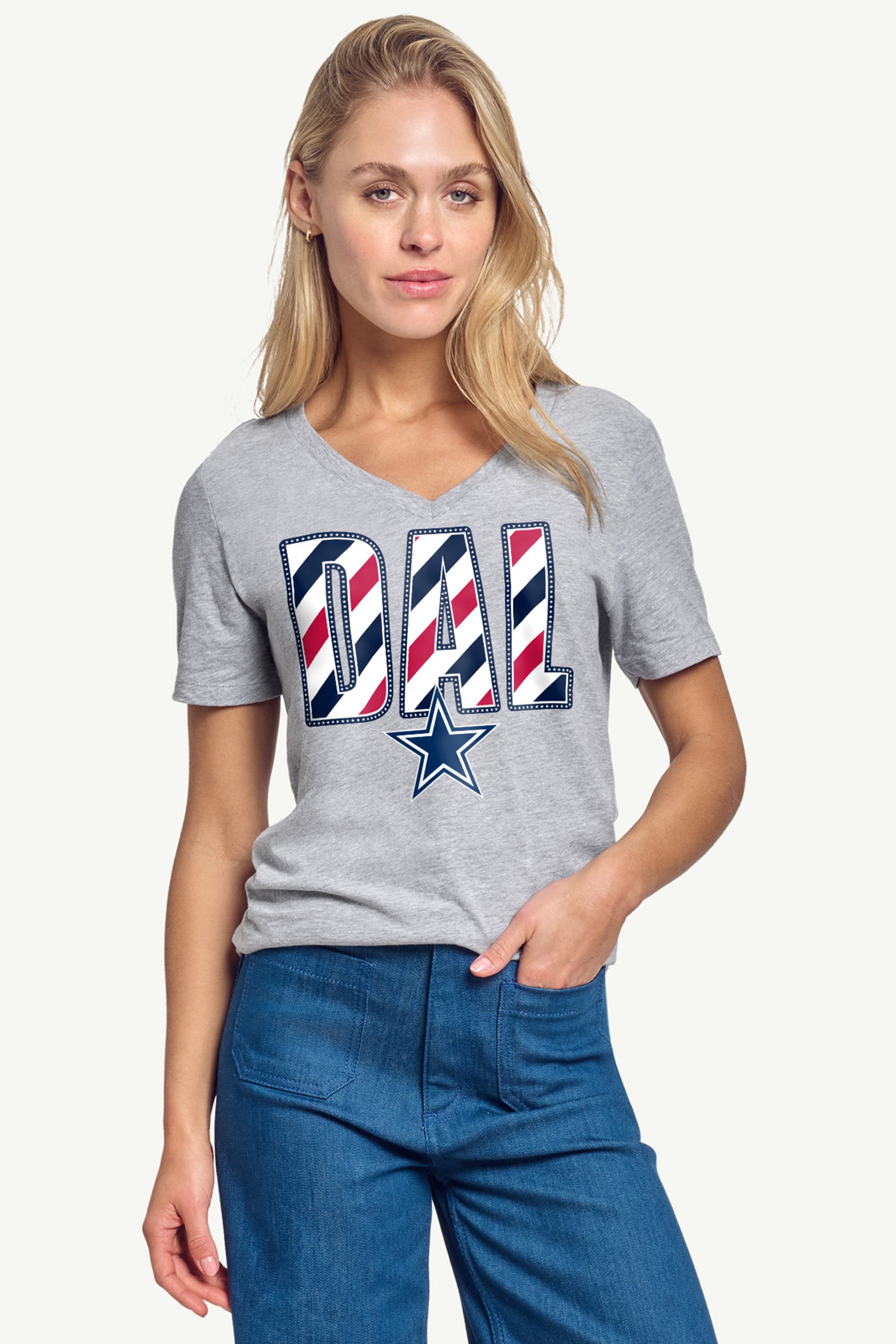 WOMENS DALLAS COWBOYS STARS AND STRIPES V NECK T SHIRT View 4