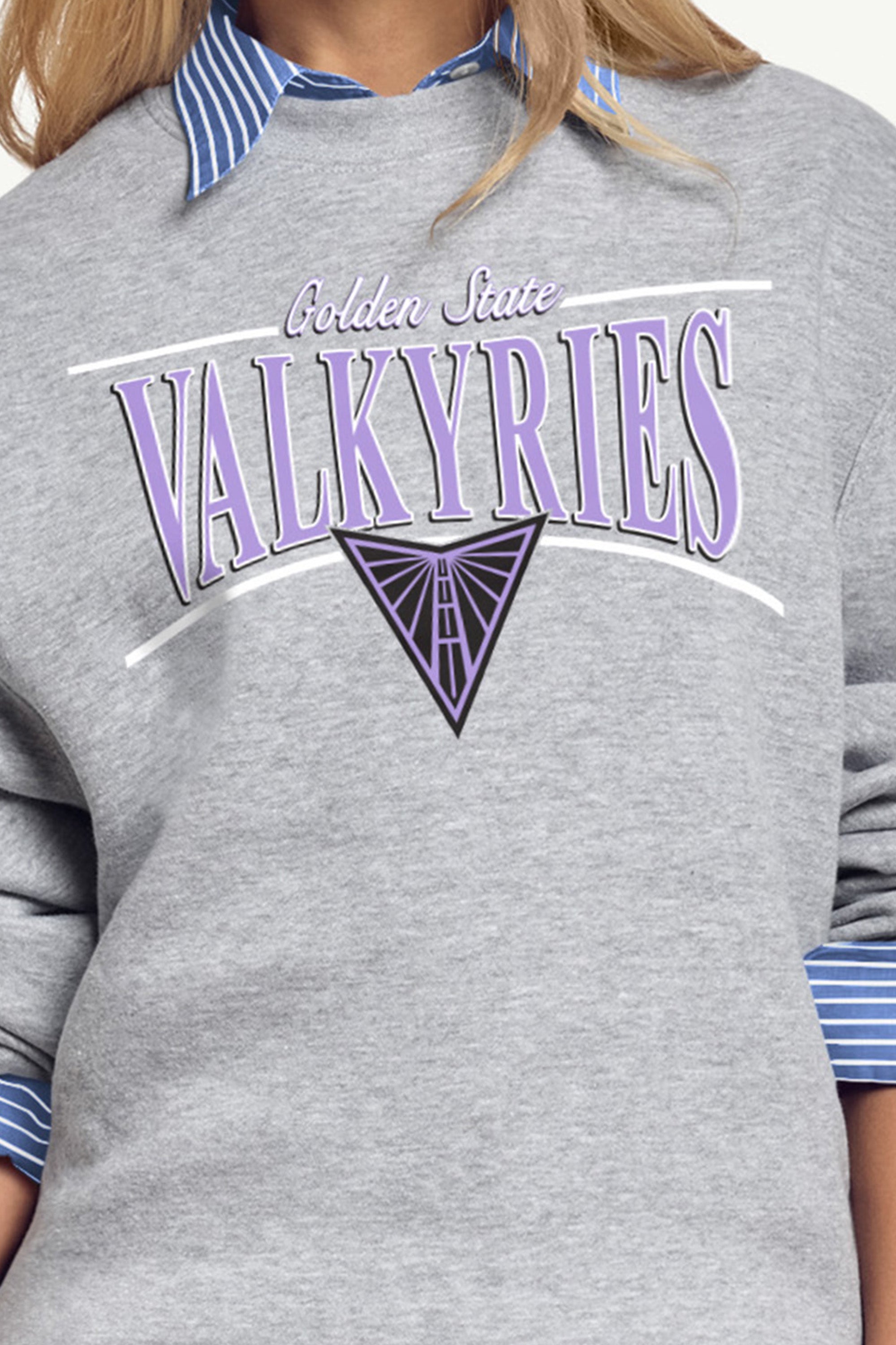 WOMENS WNBA GOLDEN STATE VALKYRIES ARCH SWEATSHIRT View 2 | Golden State Valkyries